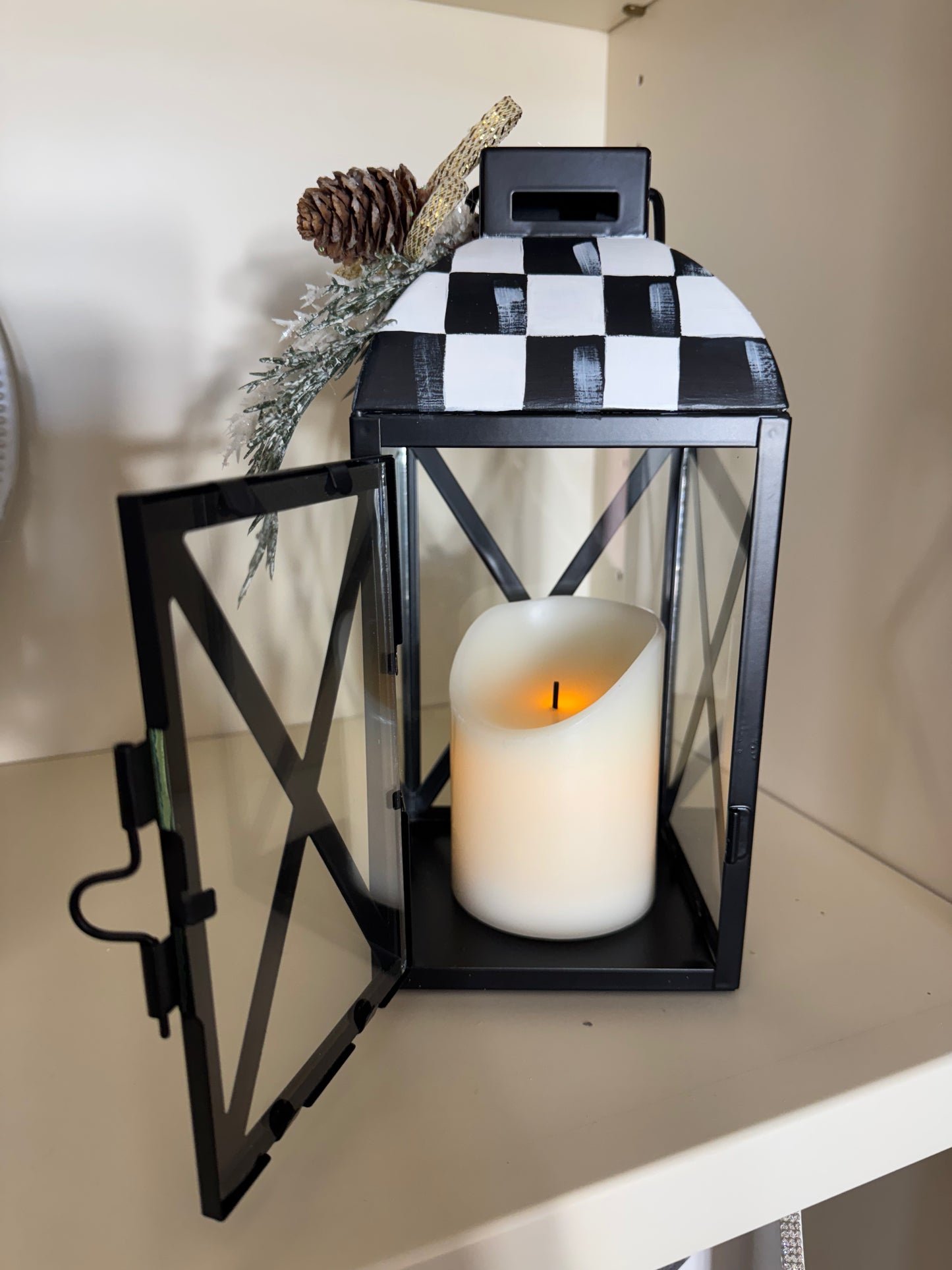 Mackenzie Style Lantern