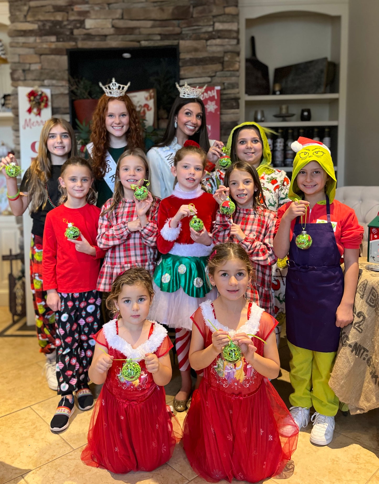 Grinch Day Kids Workshop | Sparkly Ornaments & Grinch Tote Fun