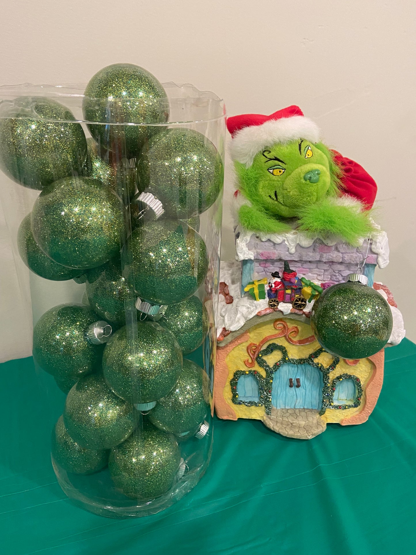 Grinch Day Kids Workshop | Sparkly Ornaments & Grinch Tote Fun